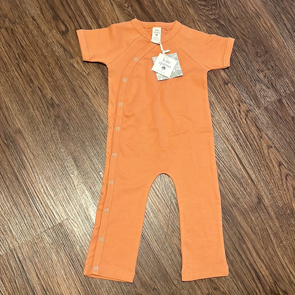 Kate Quinn outfit